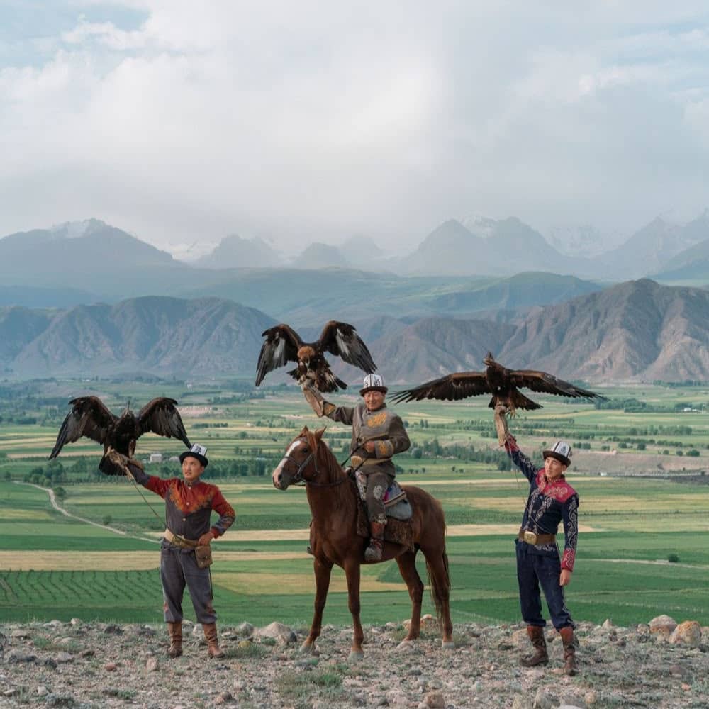 Cavalli, yurte e montagne del Tian Shan in Kirghizistan — foto 1